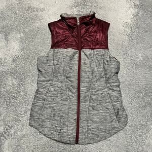 THE NORTH FACE Pseudio Puffer Vest Womens Small Red Maroon Heathered Gray